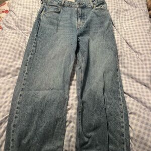H&M Light Blue Straight Leg Women's Jeans